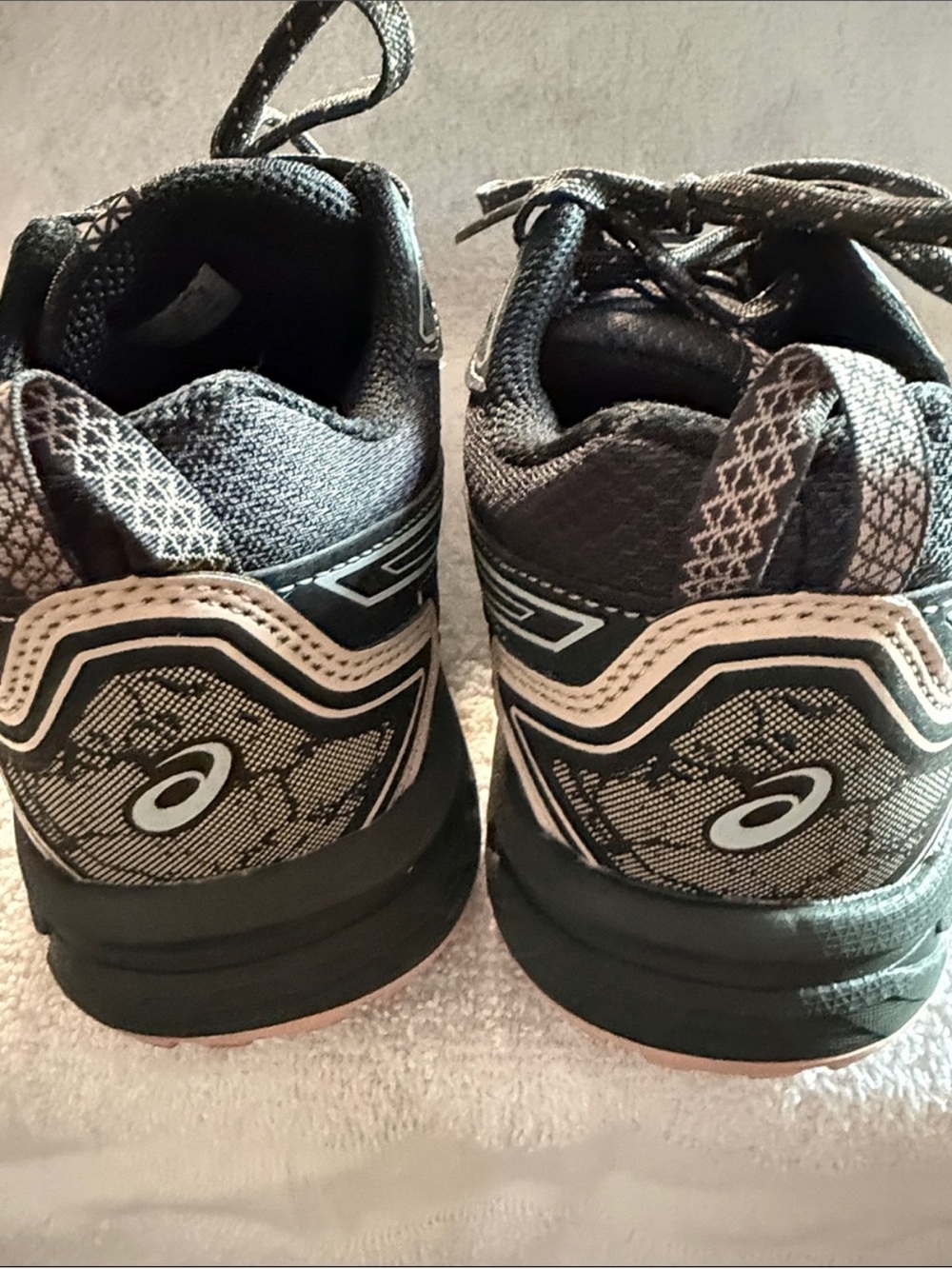 ASICS GEL-Venture 7 Running Sneakers Womens size 6 - Picture 7 of 8